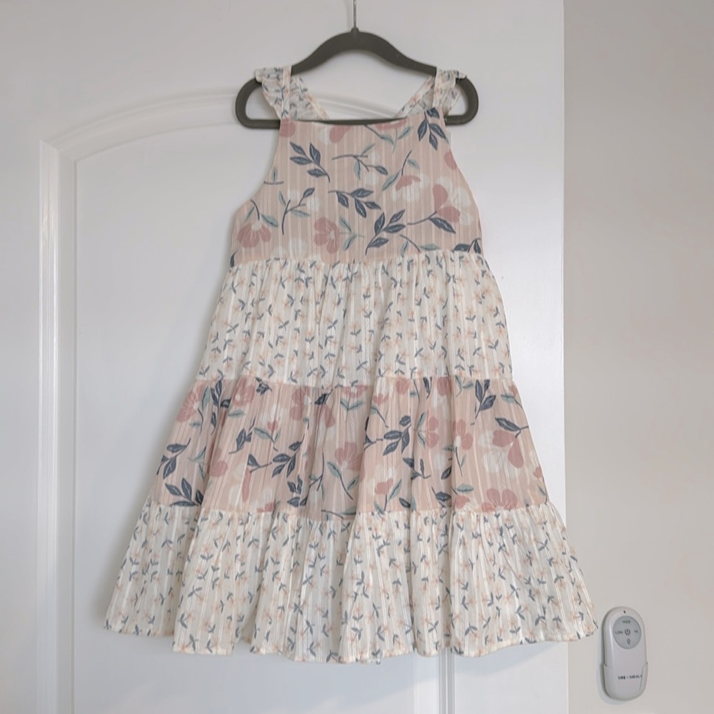 Girls Summer dress. Size 7
